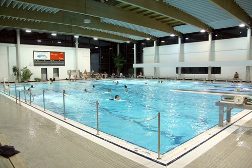 Das Hallenbad im AQUANTIC - Schwimmpark am Osterfeld in Goslar<br>(Bild: Stadtwerke Goslar, Bäderbetrieb)