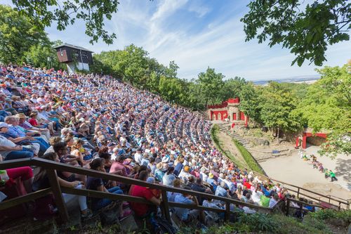 Im Harzer Bergtheater sind vielfältige Veranstaltungen im Angebot: Open-Air-Theater für Kinder und Erwachsene, Konzerte etc.<br>(Bild: Marko Heiroth)