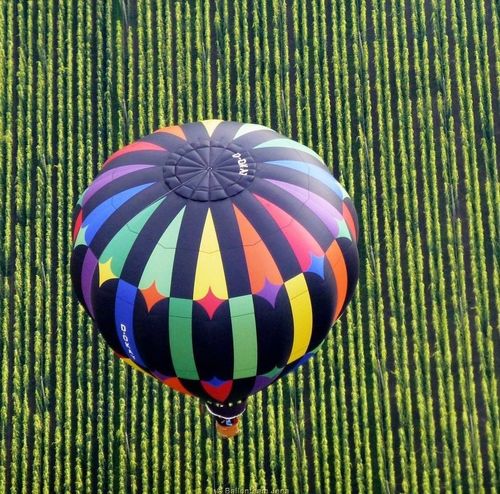 Farbenspiele in der Luft.<br>(Bild: Airlebnisballon - Harz)