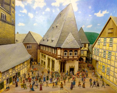 Eindrücke aus der Altstadt Goslars.<br>(Bild: Zinnfiguren Museum Goslar)