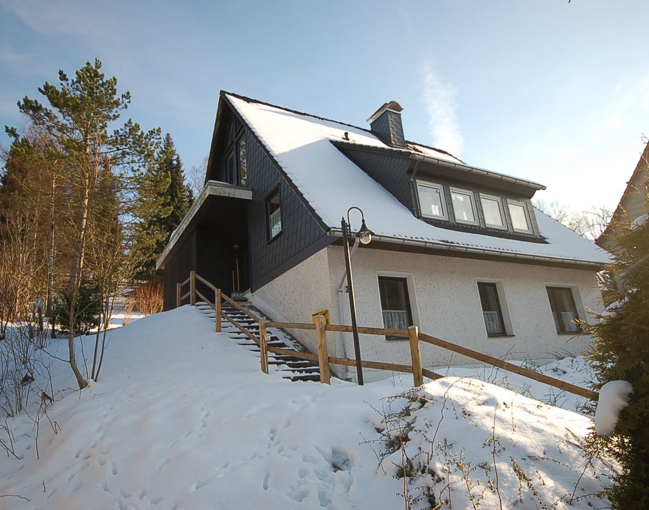 Auch im Winter ist das <b>Ferienhaus am Rothenberg in Altenau</b> ein ideales Urlaubsziel für die Familie. (Bild: Ch. Dreesen)