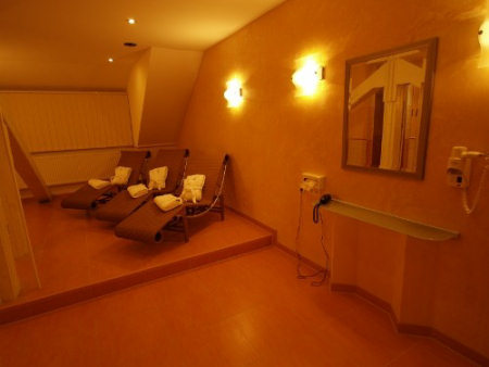 Wellnessbereich mit Sauna, Sanarium und HydroJet-Wassermassage.<br>(Bild: Hotel Goldene Krone)