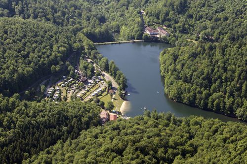 Der Wiesenbeker Teich bei Bad Lauterberg im Harz gehört seit 2010 als Teil der Oberharzer Wasserwirtschaft zum UNESCO Weltkulturerbe.<br>(Bild: Stadtmarketing Bad Lauterberg im Harz)